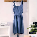 Lotus Leaf Lace Apron — product feature detail