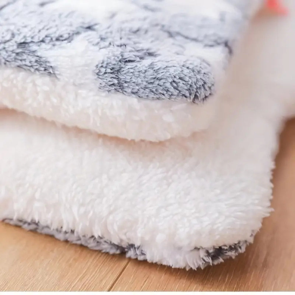 Snuggly Star Ultra-Warm Pet Bed — product in use