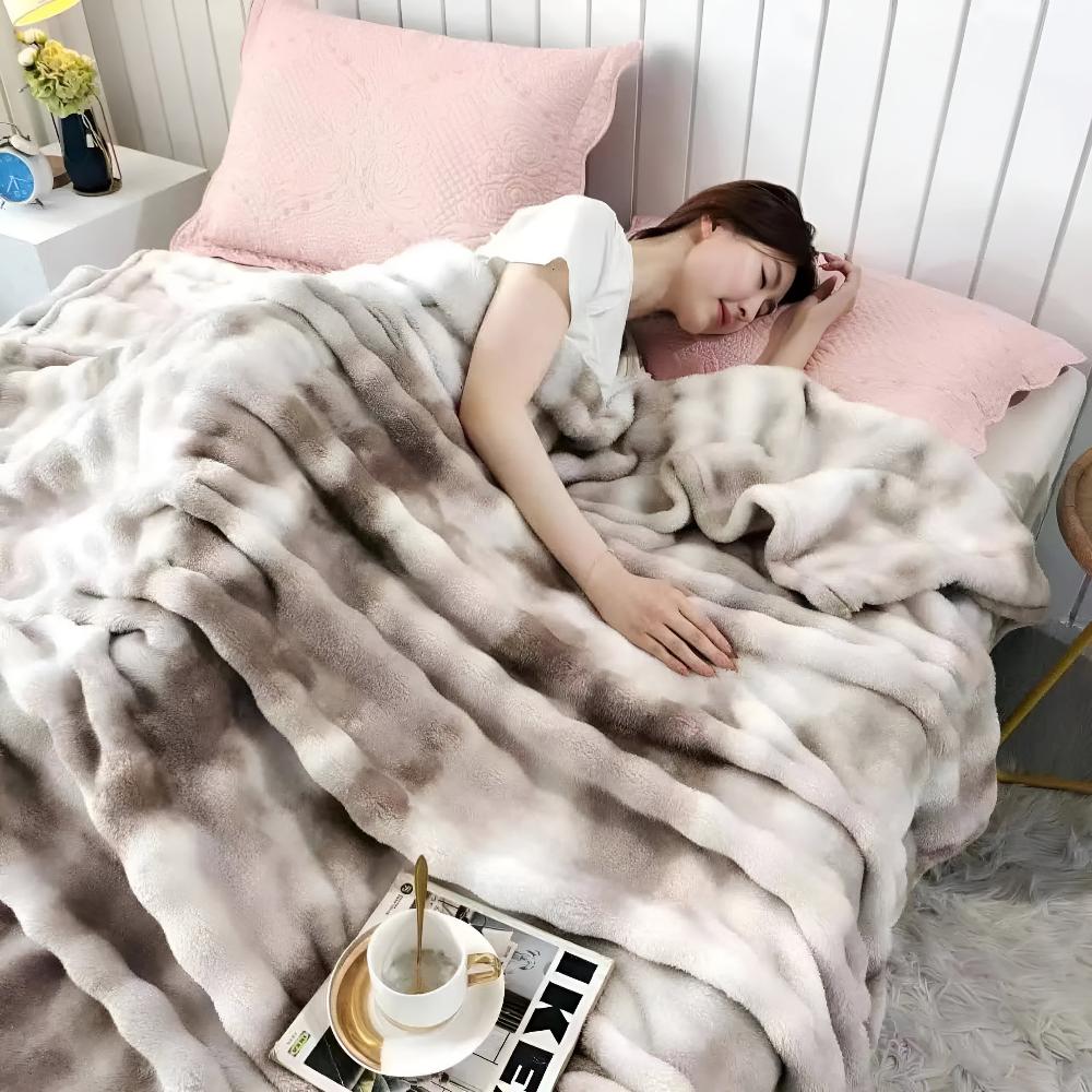 Ripple Tie-Dye Faux Fur Blanket — product detail view