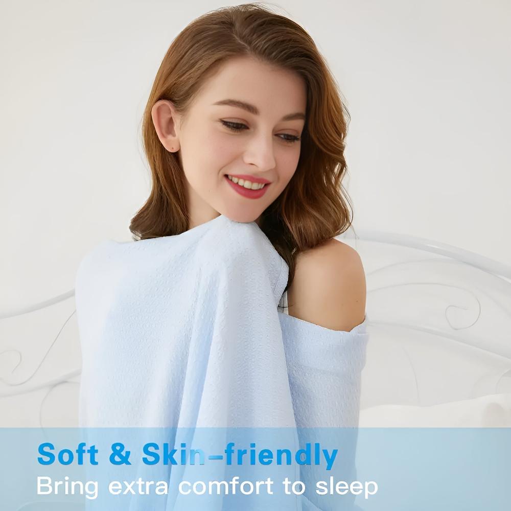 Summer Breeze Cooling Blanket — size and scale reference