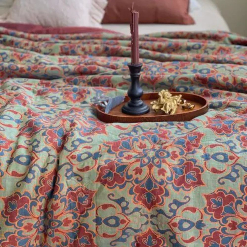 Vivid Heritage Floral Summer Blanket — product detail view