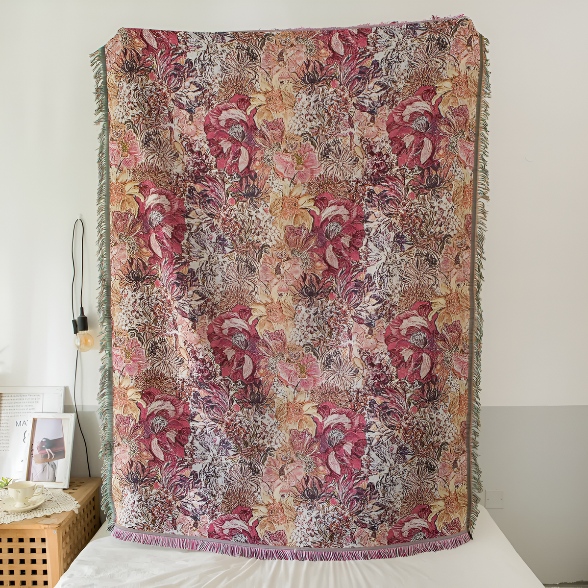 Vintage Floral Tassel Throw Blanket — main product photo