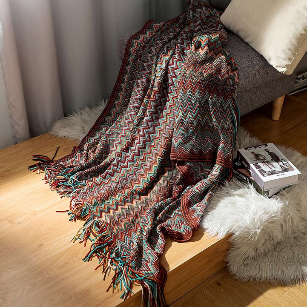 Multicolour Zigzag Tasseled Knit Throw — product detail view
