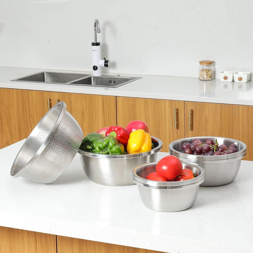 Rinse Mix Stainless Colander Duo Set — product in use