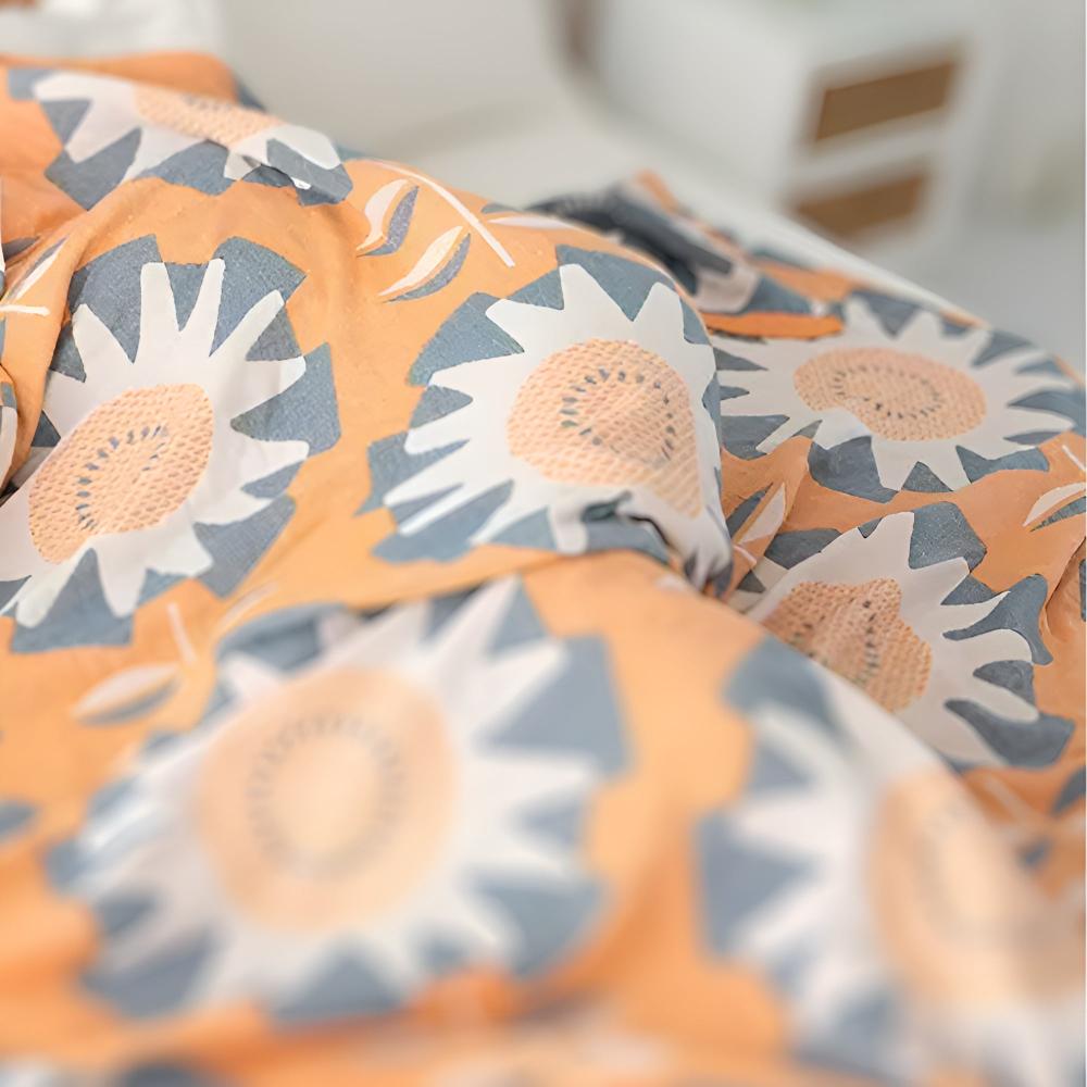 Windmill Flower Patterns Cotton Blanket — alternate angle view