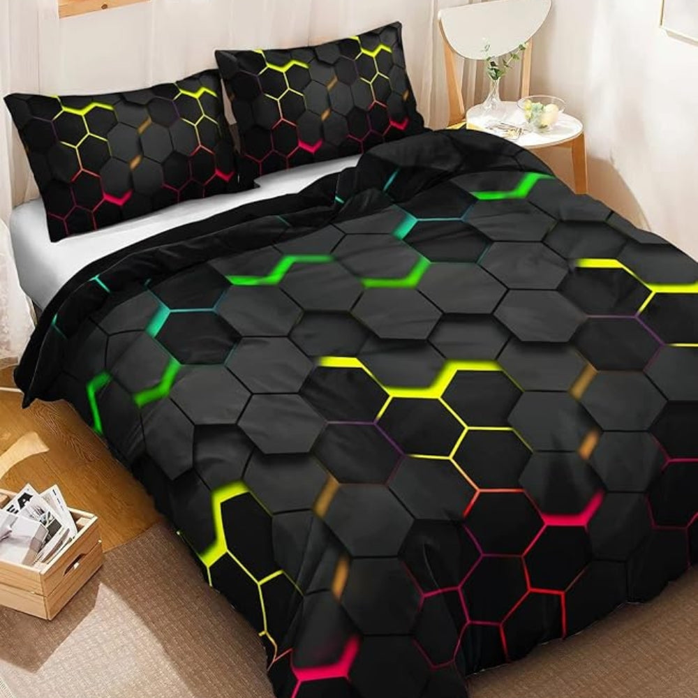 Prisma Hive | 3pcs Quilt Cover Set — product detail view
