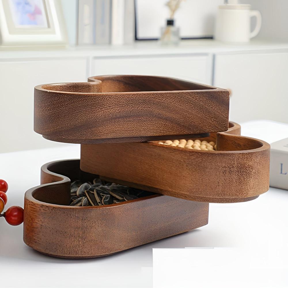 Heart-Shaped Wooden Snack Tray | 4 pcs — product detail view