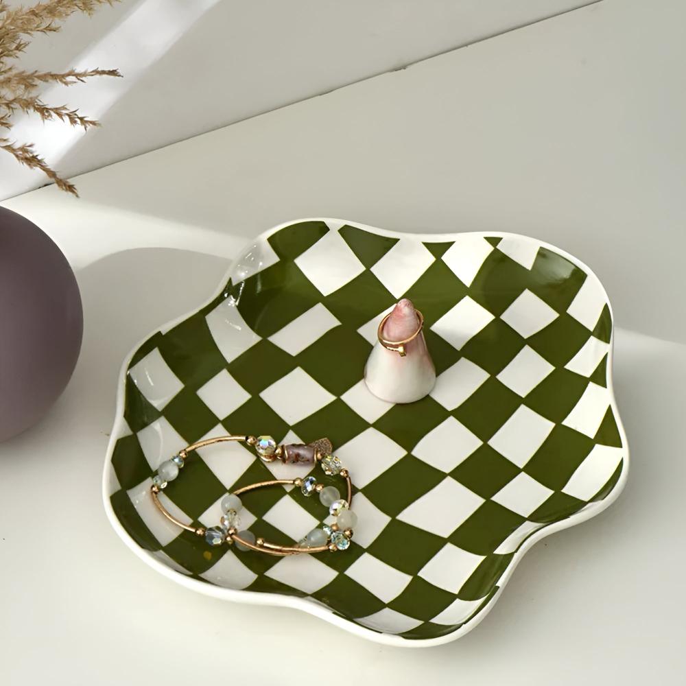 Classic Checkered Ceramic Plate — main product photo