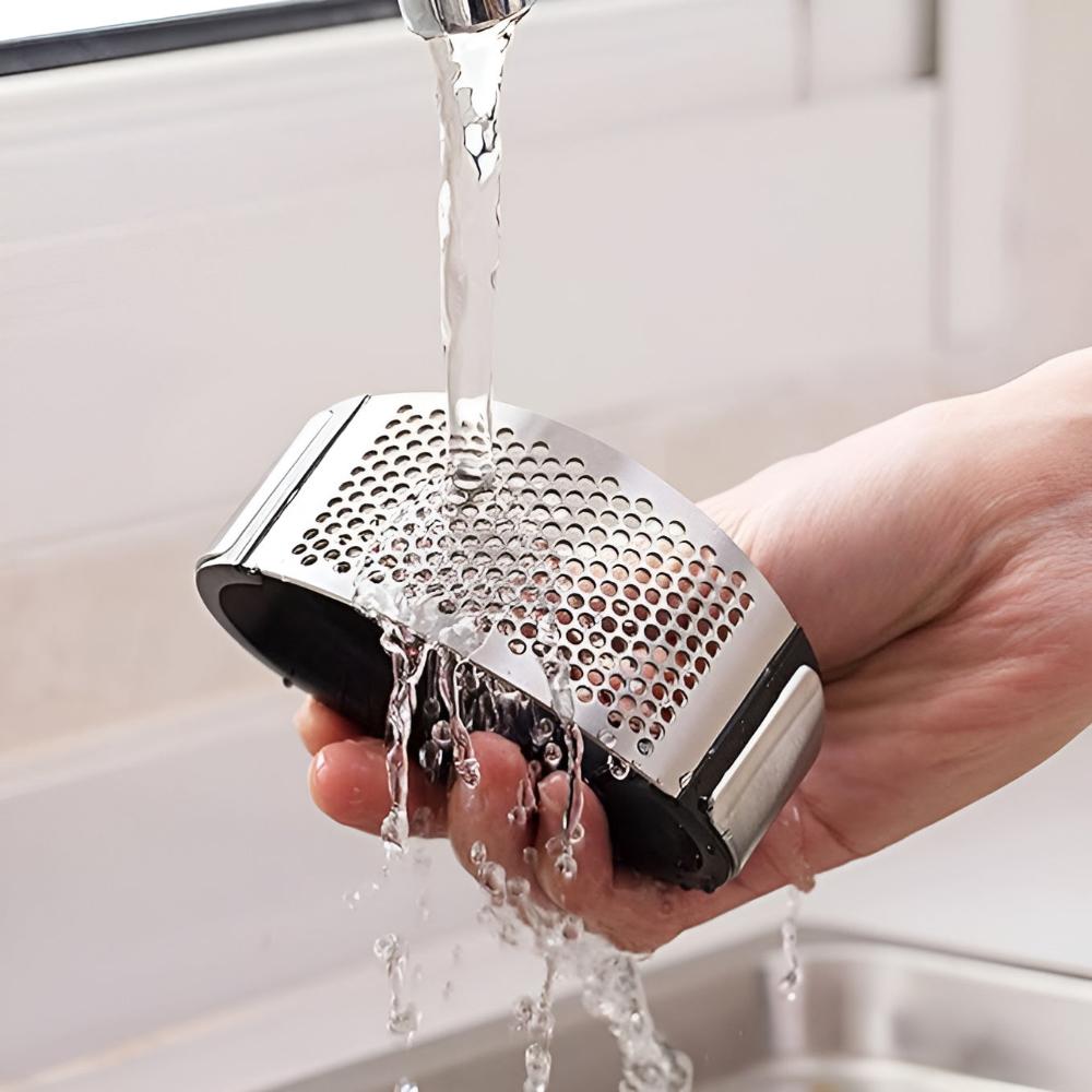 Crush Garlic Squeezer — product detail view