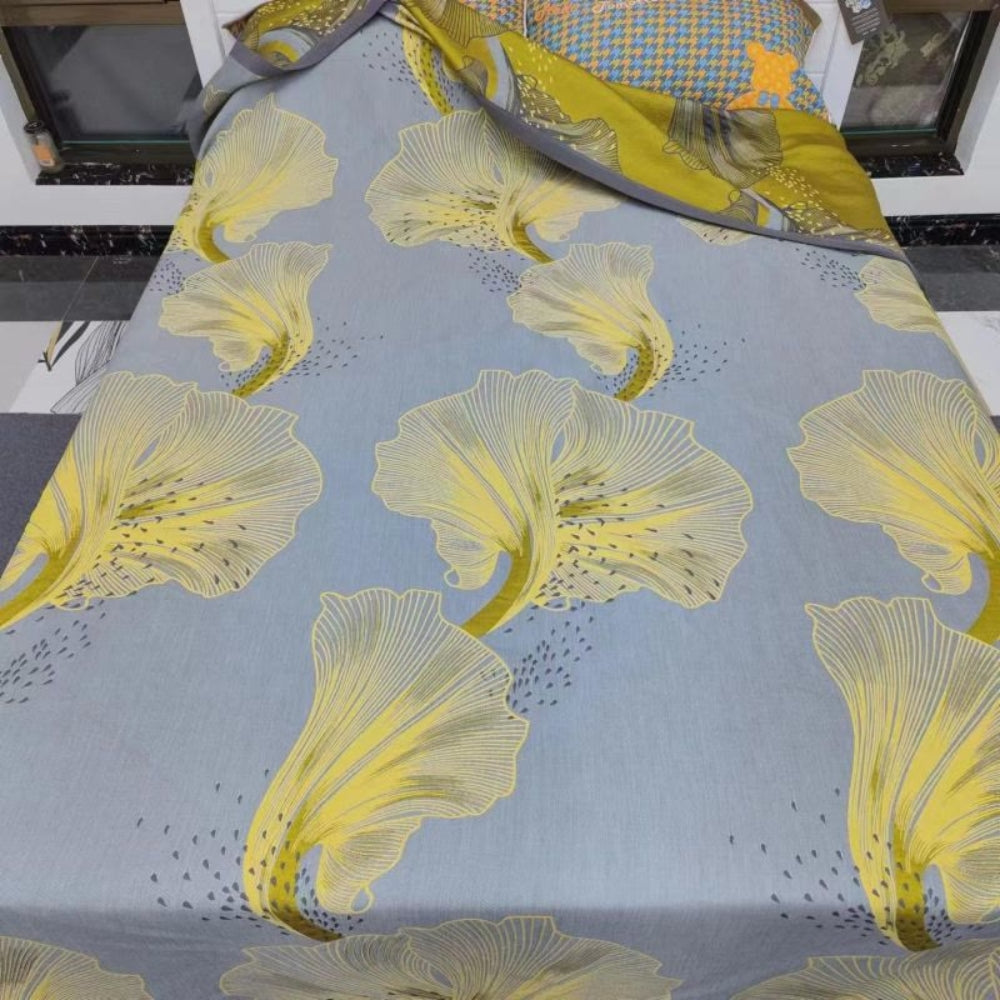 Zantedeschia Flower Reversible Cotton Blanket — product detail view