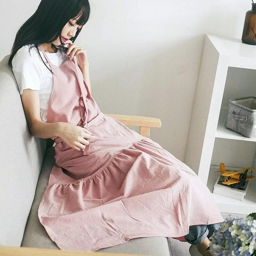 Blossom & Breeze Cotton Linen Apron — product close-up