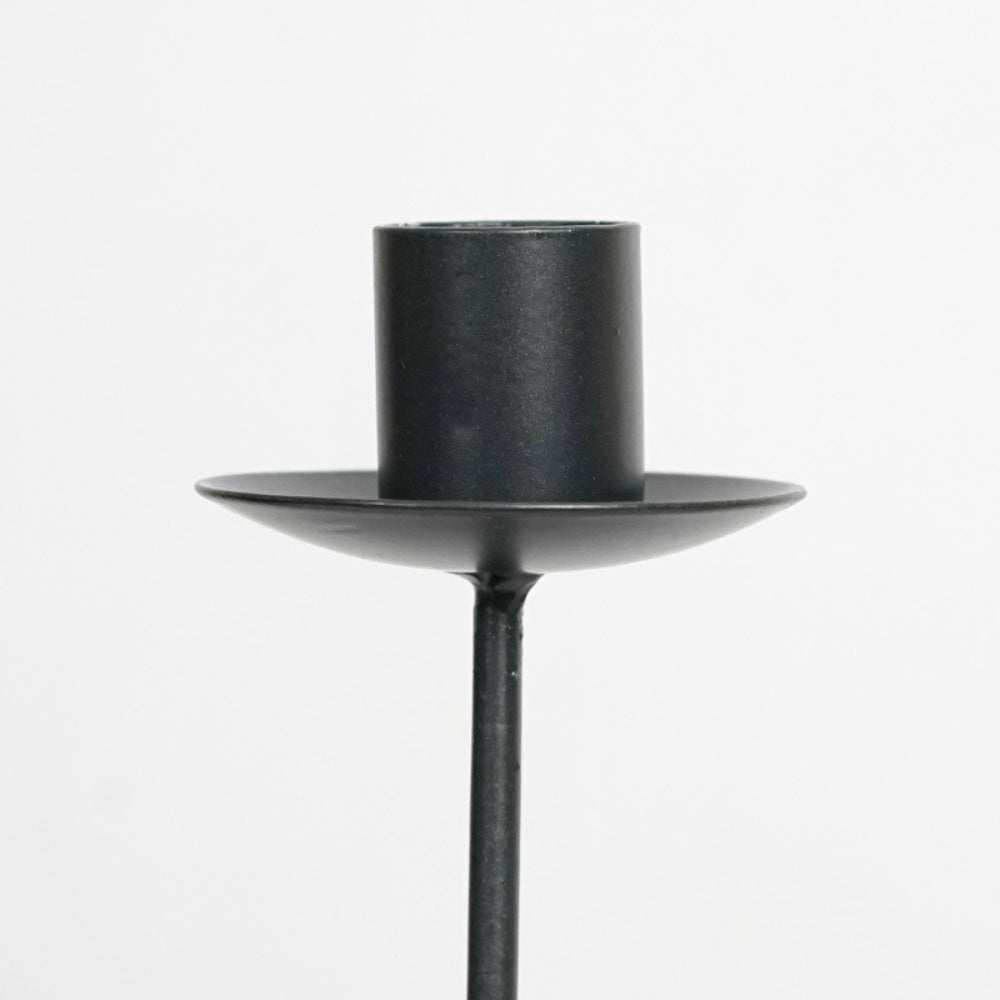 Sculpted Wavy Iron Candle Holder — product close-up