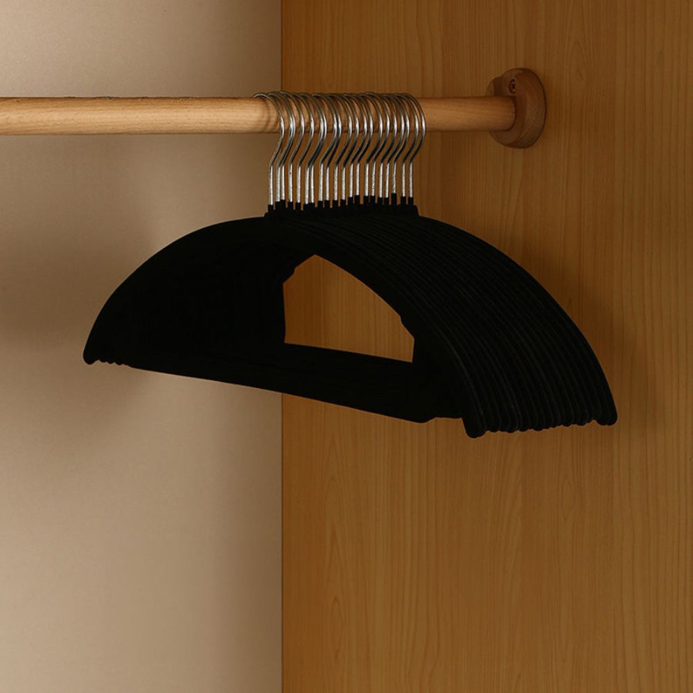 Non-Slip Curve Hangers | Set of 10 — additional view