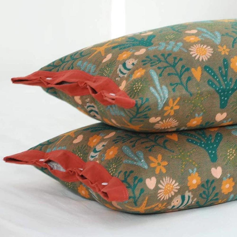 Ultra Soft Coral Pattern Pillowcases — product close-up