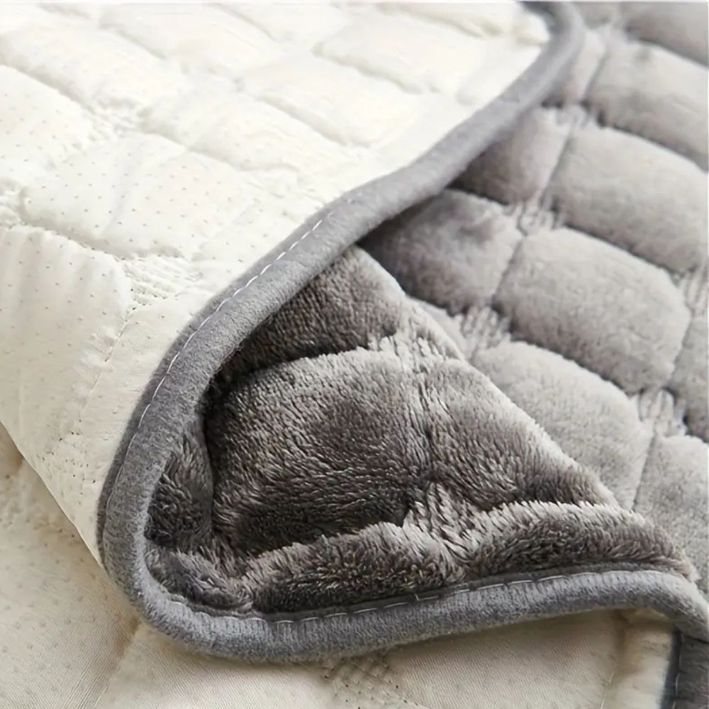 Velvet Grid Recliner Cover — product close-up