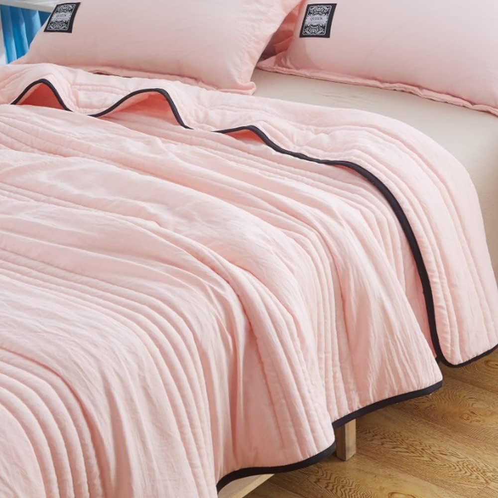 EverChill Ice Cooling Blanket™️ — product close-up
