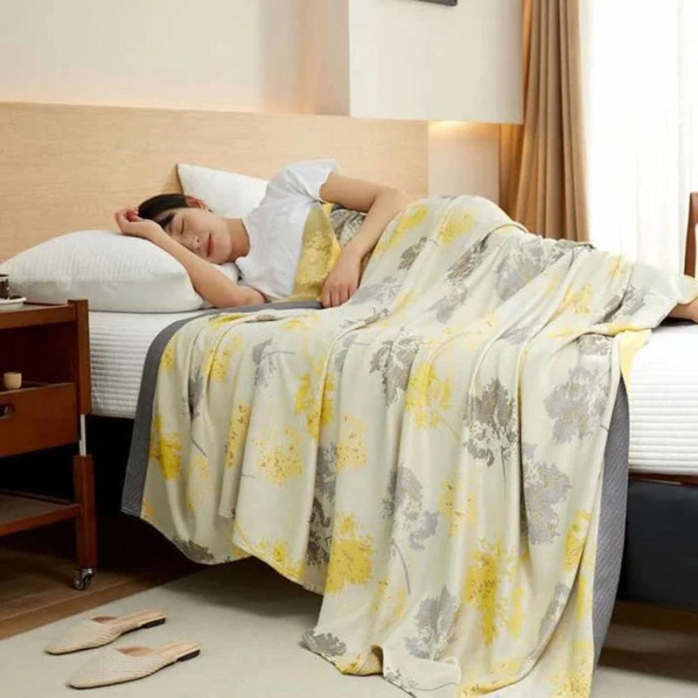 Maple Leaves Bamboo Luxe Cooling Blanket — product close-up