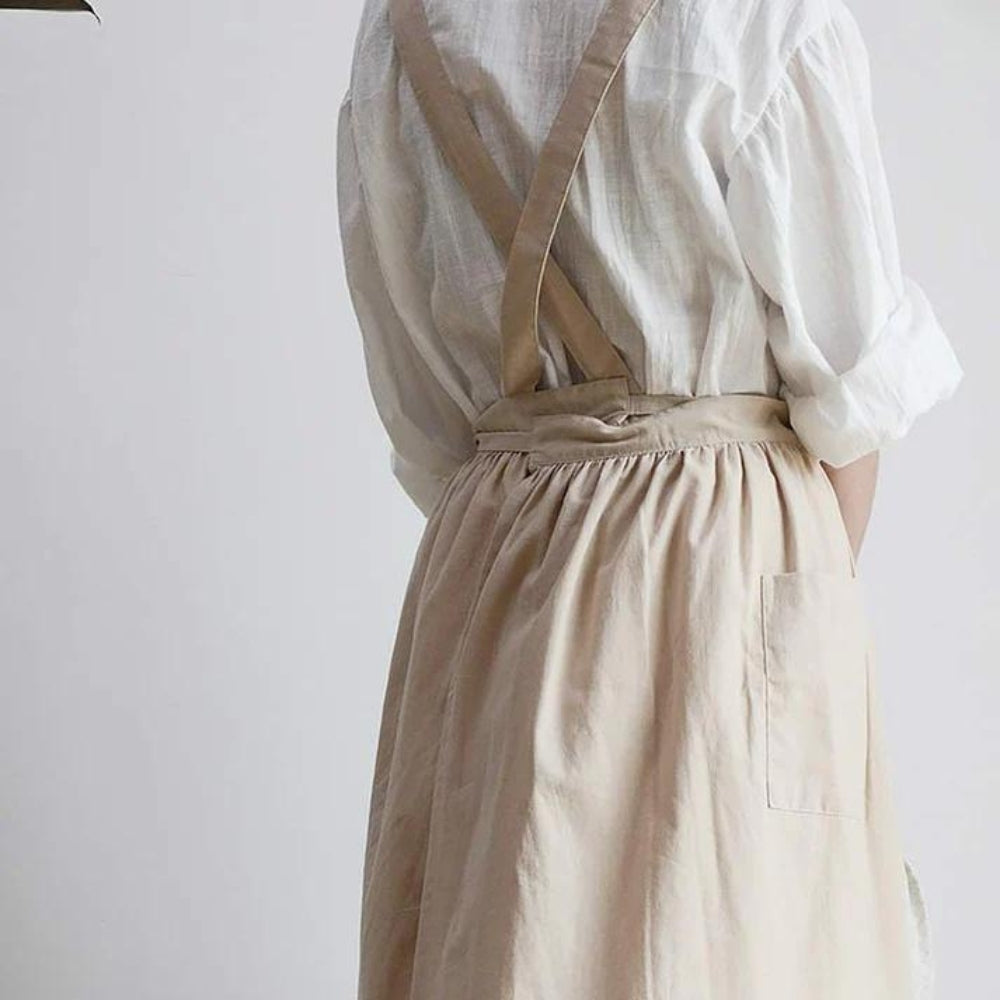 Multipurpose Cotton Apron With Pockets — product close-up