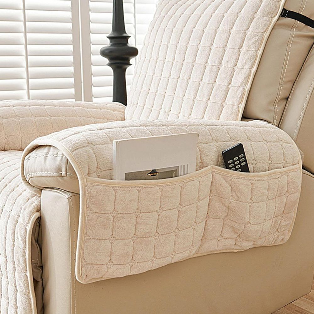Snug Grid Recliner Cover — product feature detail