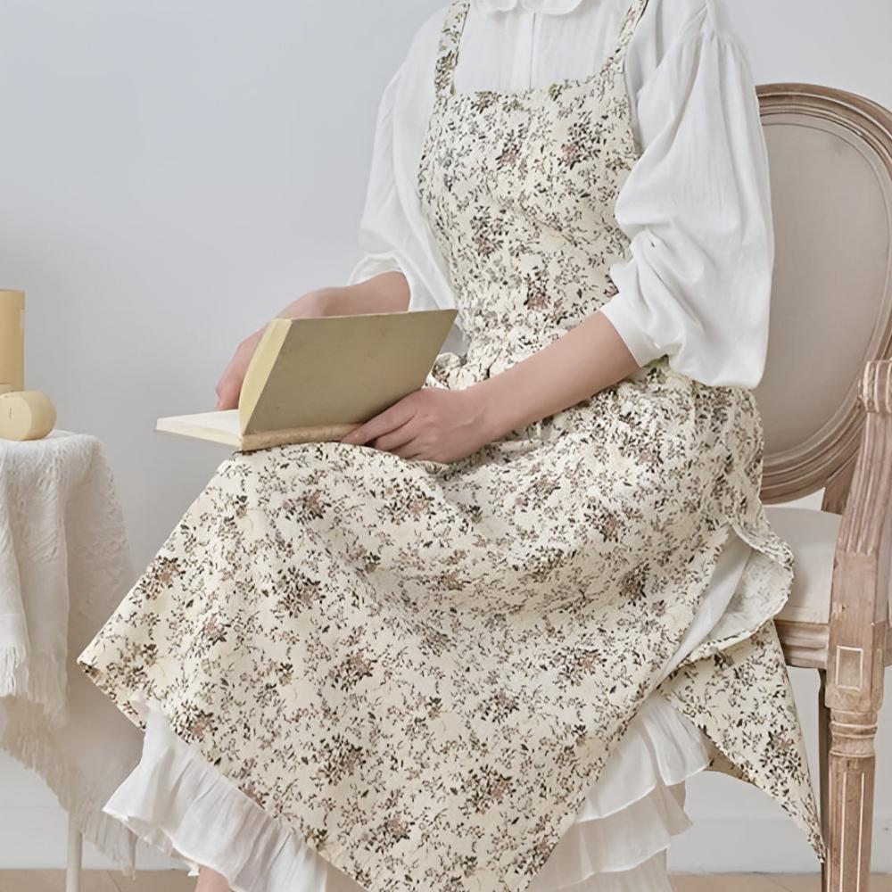 Classic Cotton Floral Apron — alternate angle view