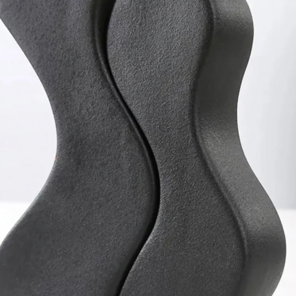 Unity Flow Ceramic Vase Set — product close-up