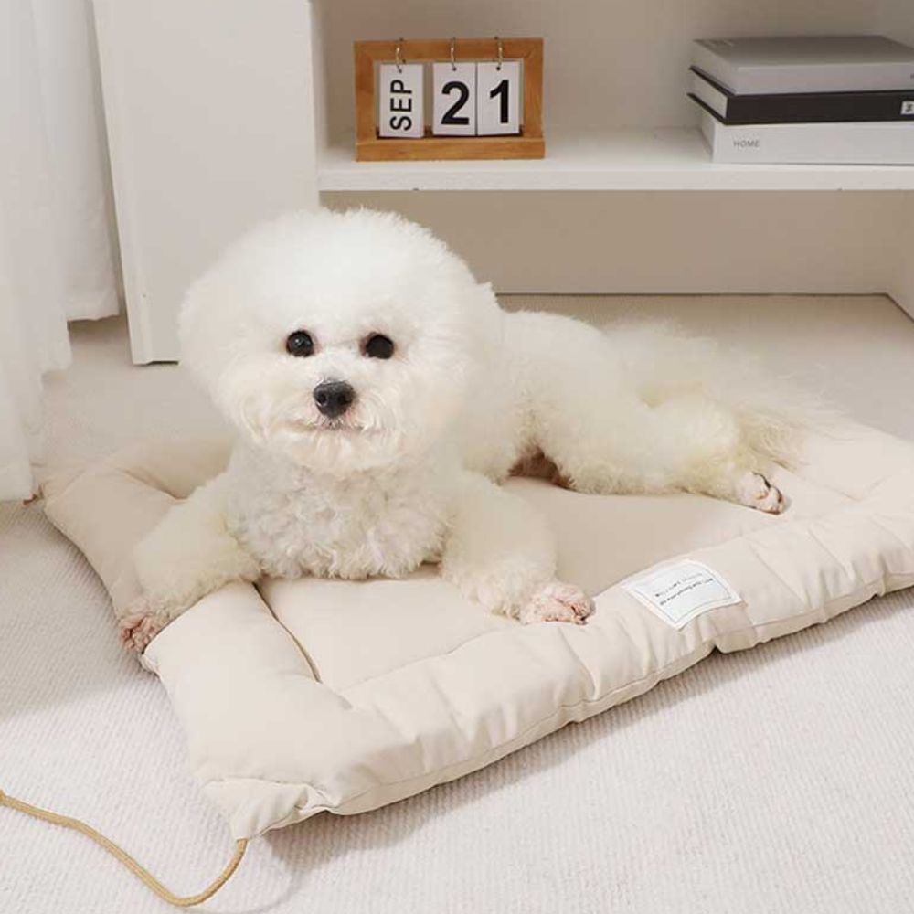SnuggleNest Pet Mat — product feature detail