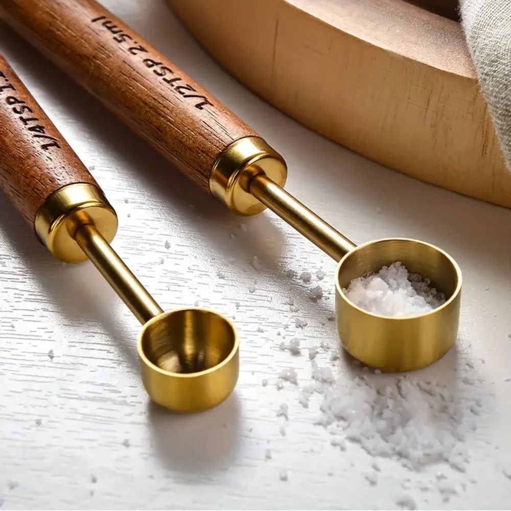 Golden Measuring  Spoon Set — lifestyle shot