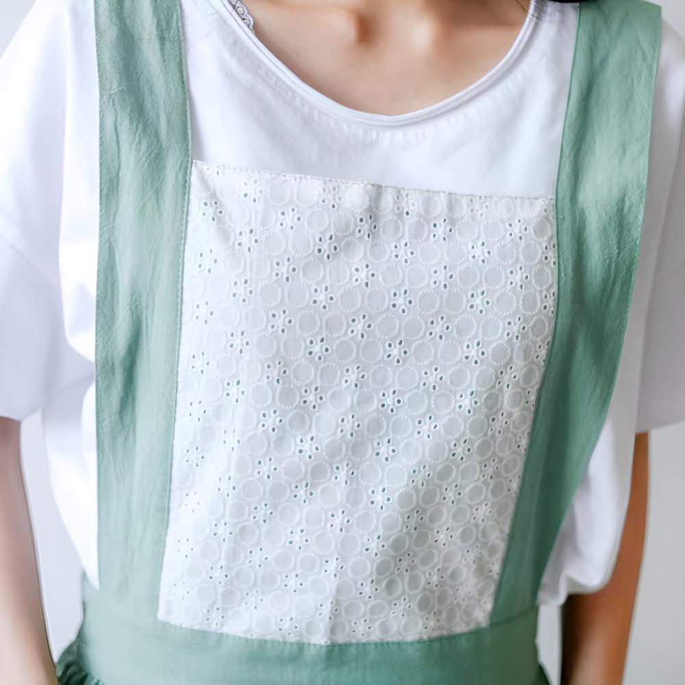 Chic Ruffle Pocket Apron — product detail view
