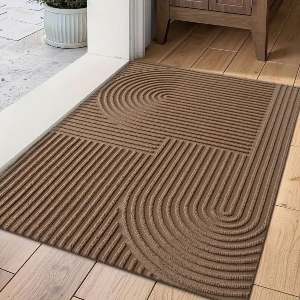 Curved Thread Line Door Mat — main product photo