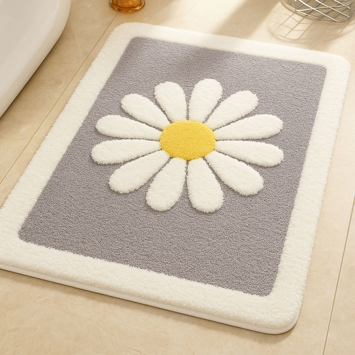 Charming Daisy Bloom Bath Mat — main product photo