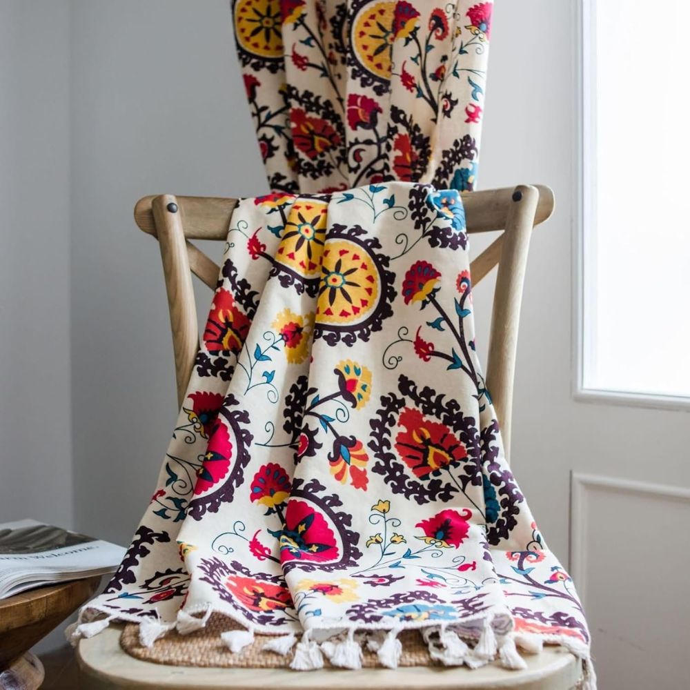 Boho Colour Wheel Bloom Tassel Curtain — product detail view