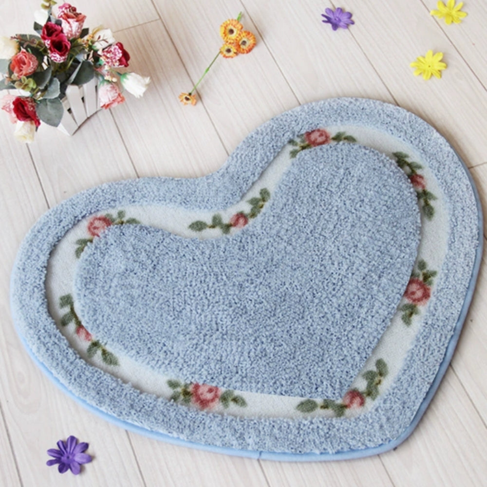 Heart Floral Tufted Bath Mat — size and scale reference