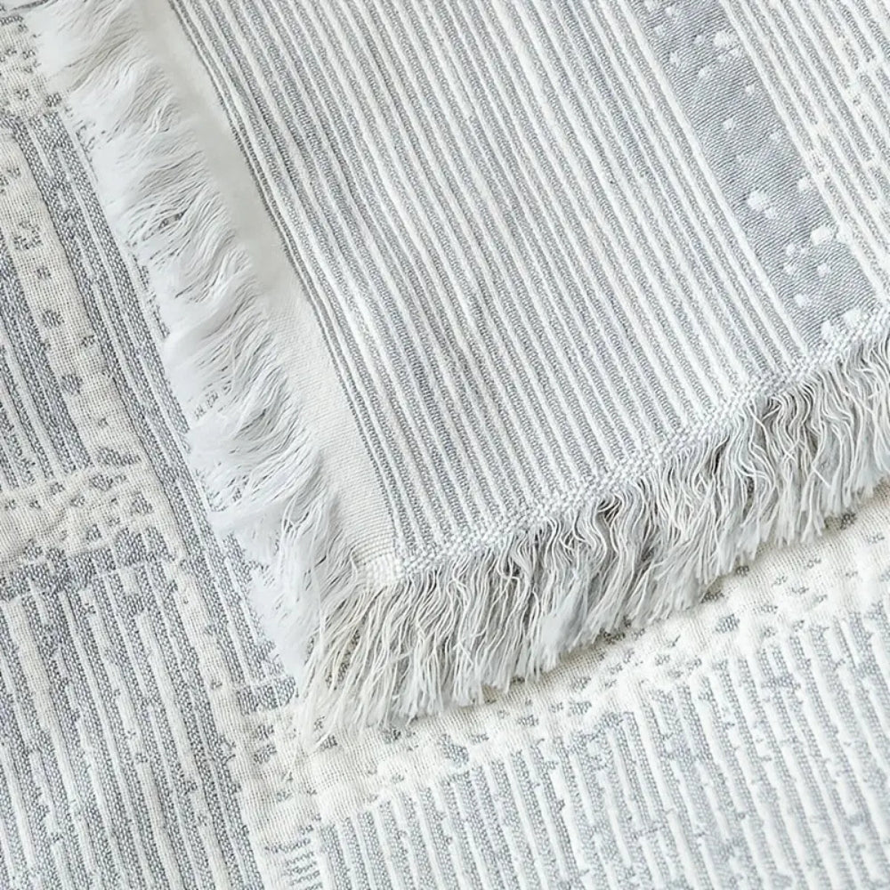 Mixed Tone Geometric Cotton Blanket — additional view