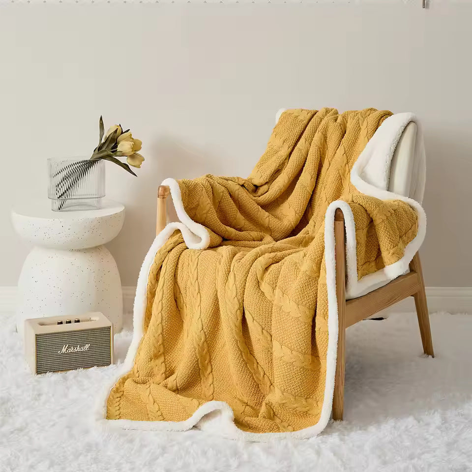 Mellow Sherpa Blanket — product close-up
