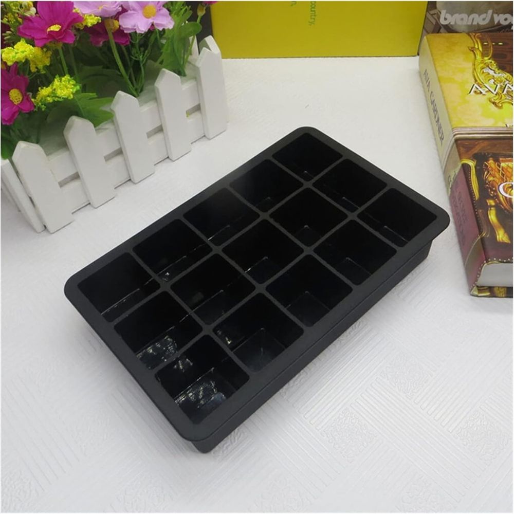 Silicone Chill Ice Cube Tray — product detail view