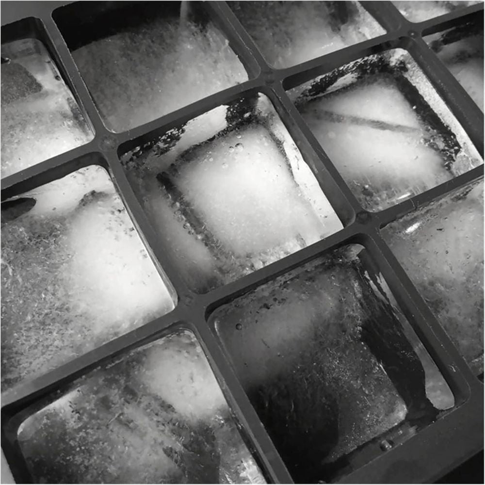 Silicone Chill Ice Cube Tray — product in use