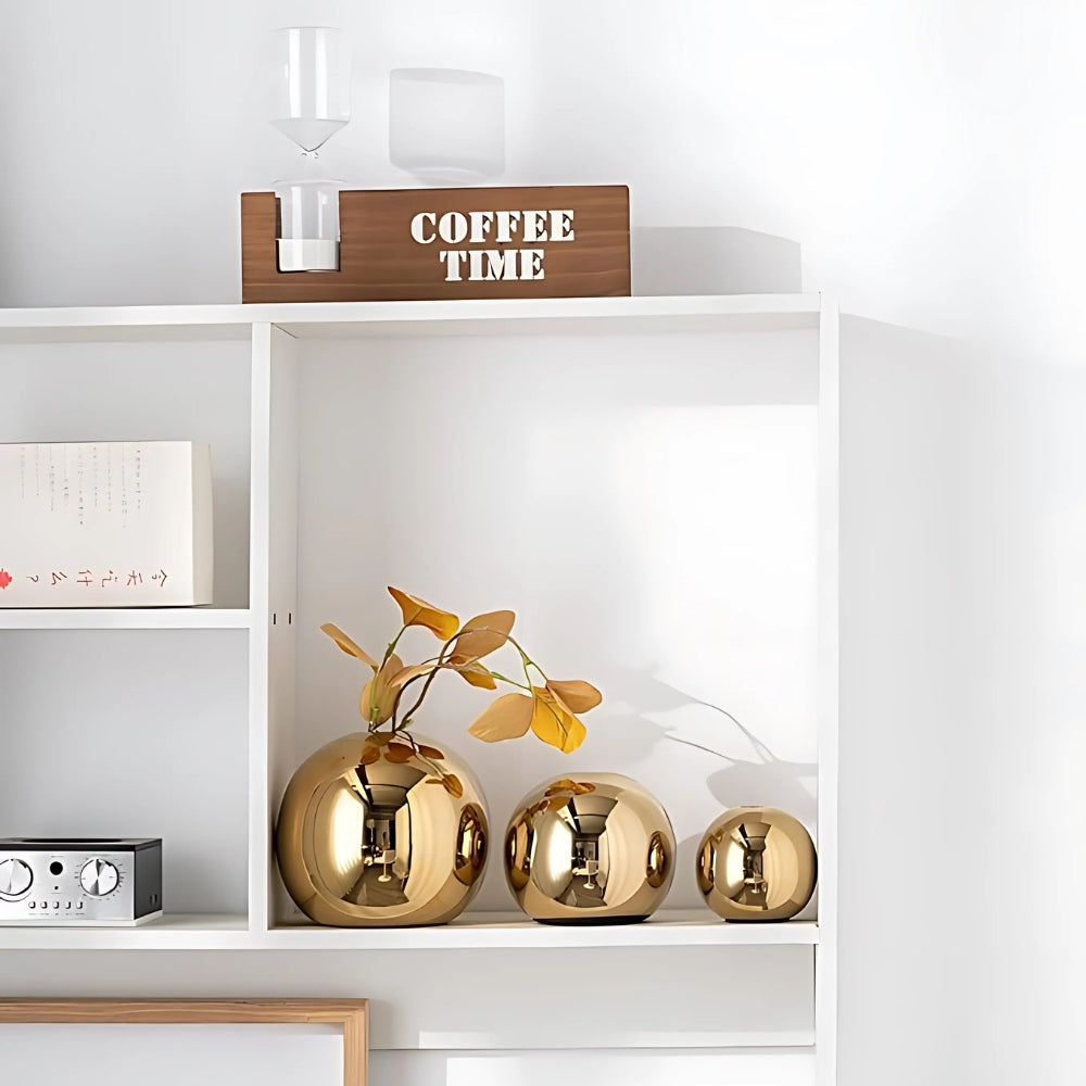 Opulent Golden Ball Vase Collection — product detail view
