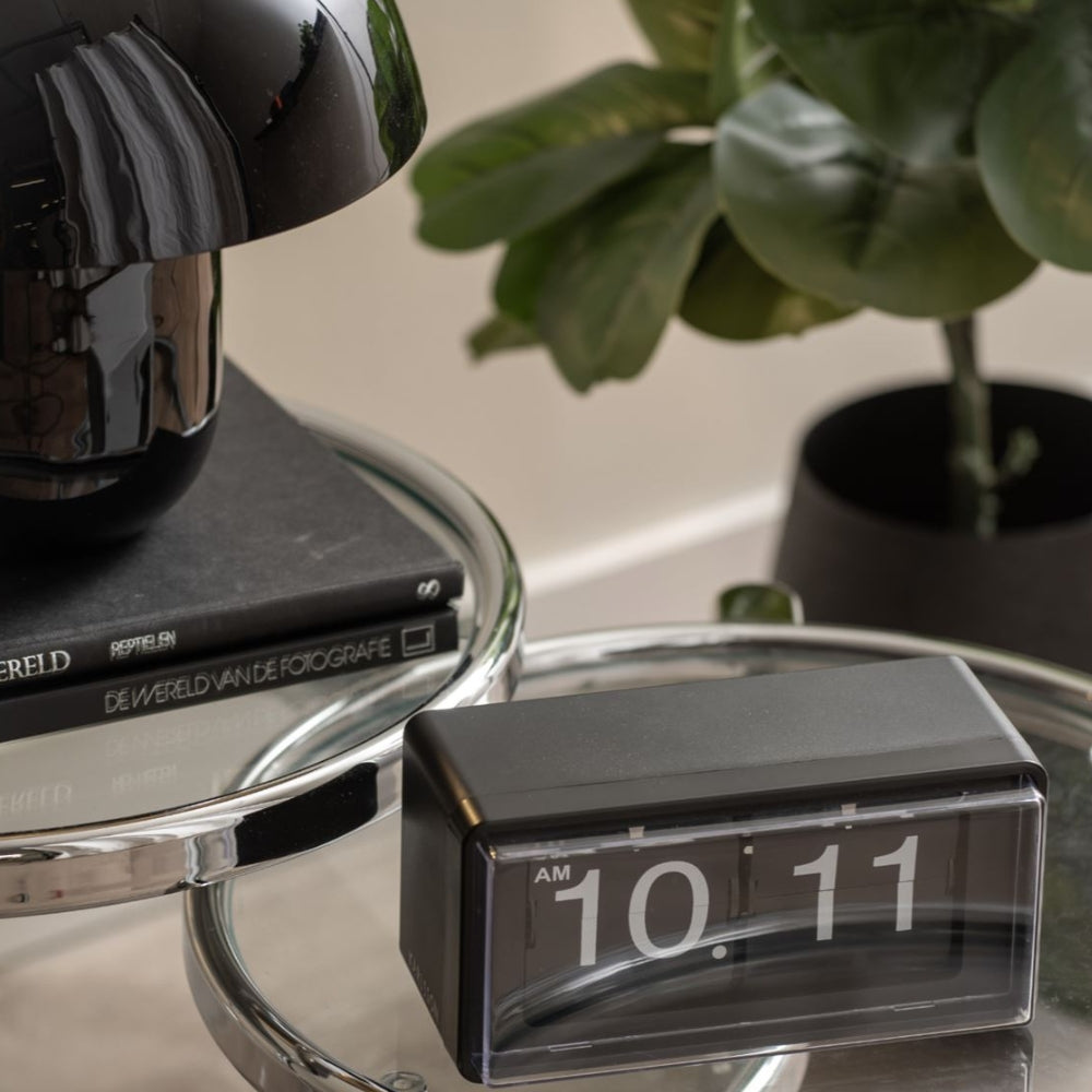 Vayda Retro Flip Clock Desk Display — product close-up