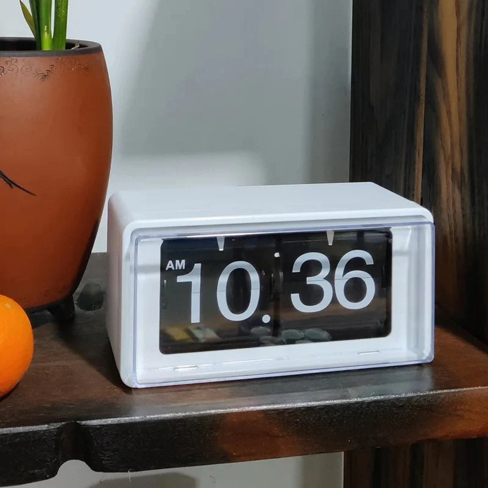 Vayda Retro Flip Clock Desk Display — main product photo