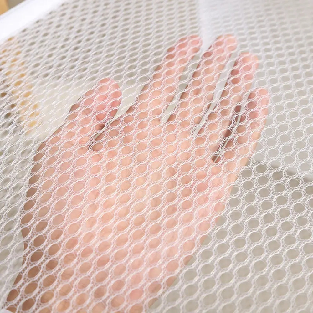 Zoola Animals Mesh Laundry Basket — product feature detail