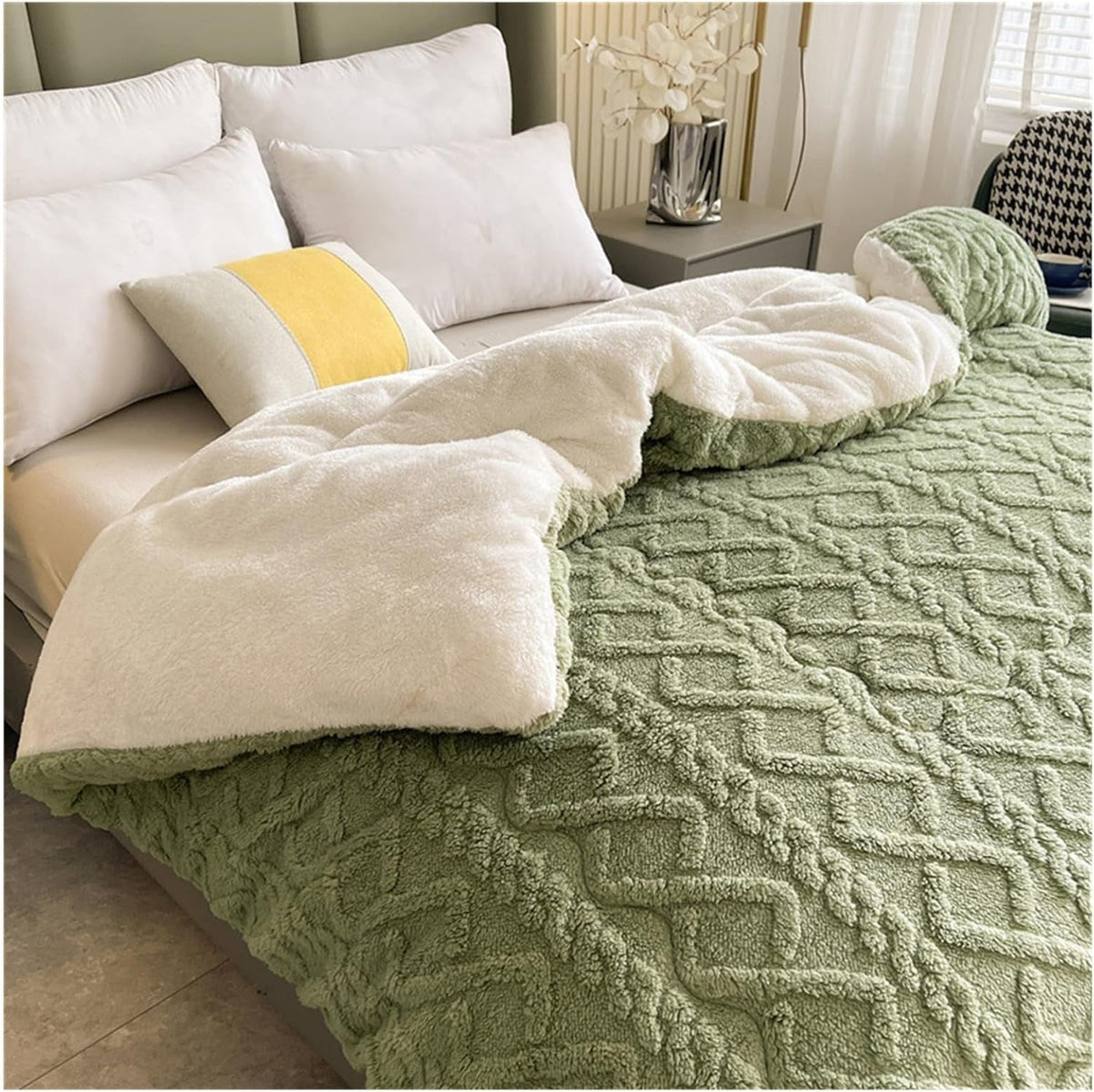 Thick Snuggle Sherpa Blanket — main product photo
