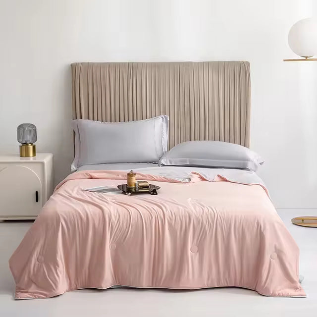 Forevercool Cooling Blanket™️ — product feature detail